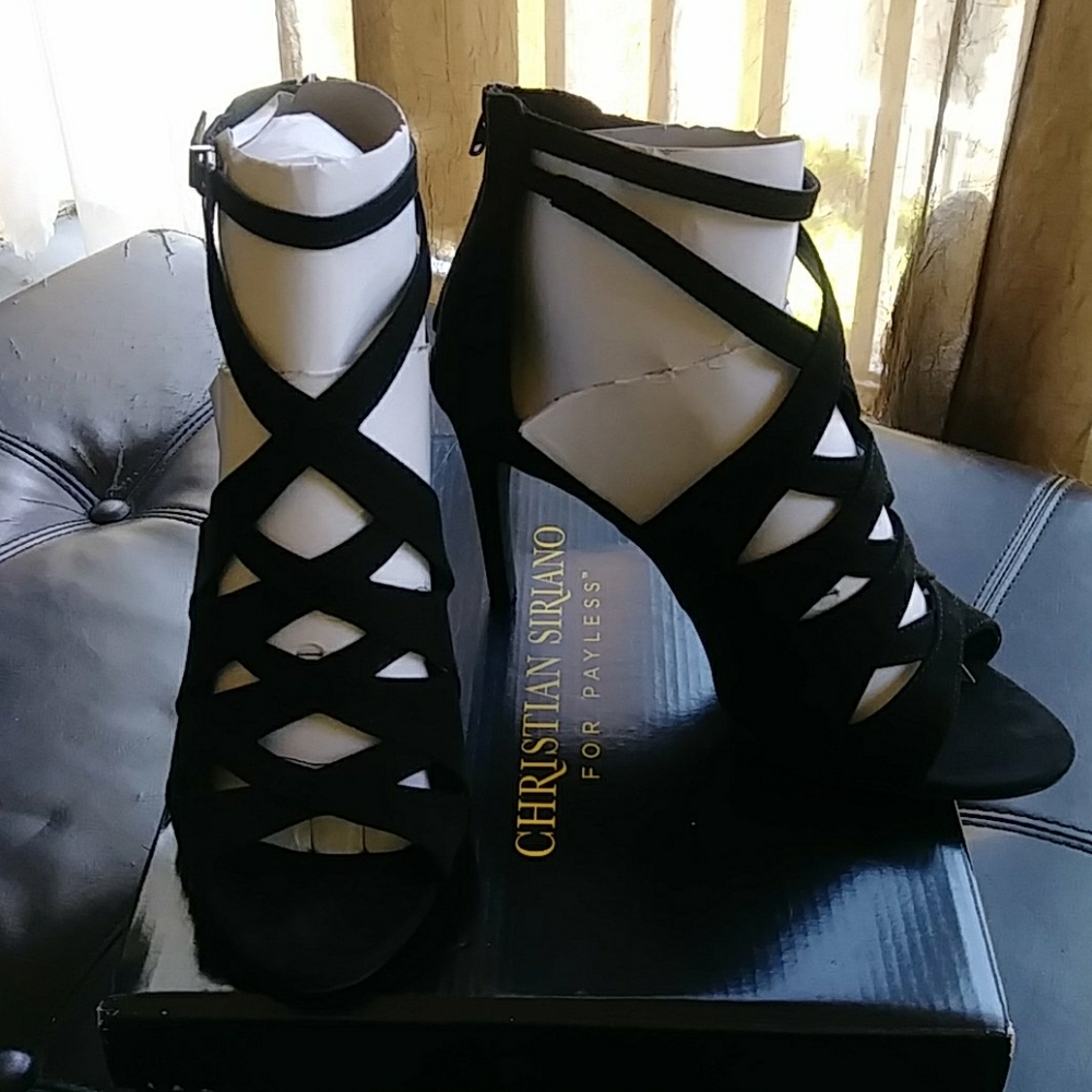 Dress shoes